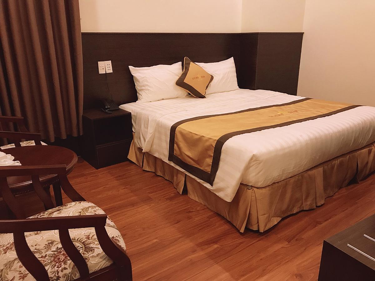 Lucky Star Hotel Буонметхуот Экстерьер фото